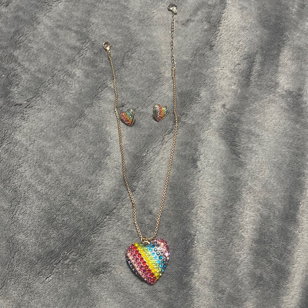 Betsy Johnson heart and earrings set